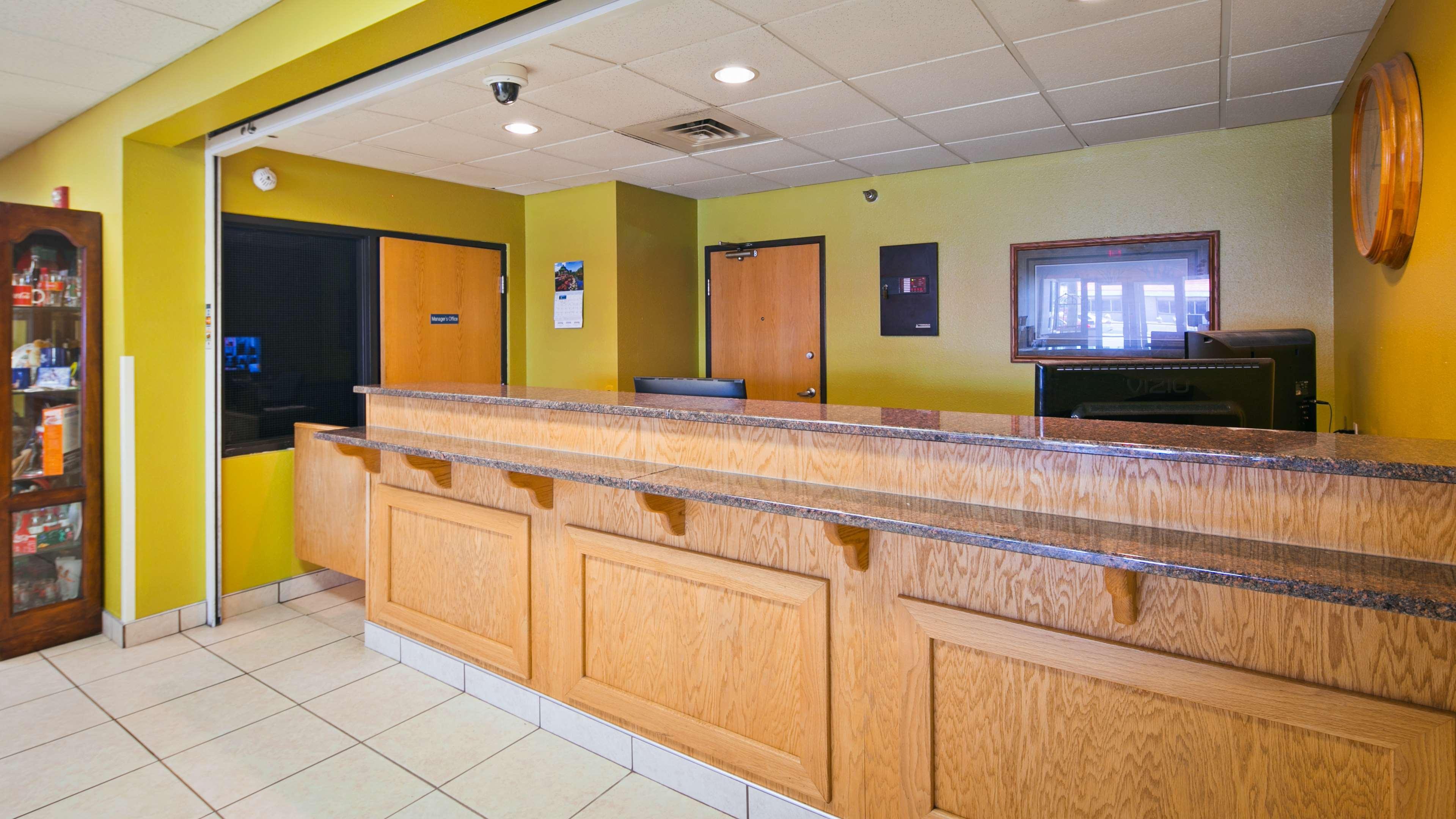 Best Western Of Huron Exterior photo